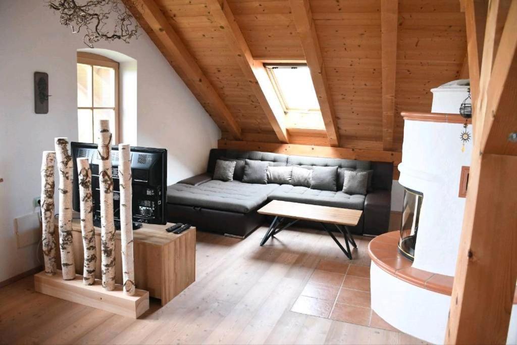 Ferienwohnung Glueck Saaldorf-Surheim Buitenkant foto