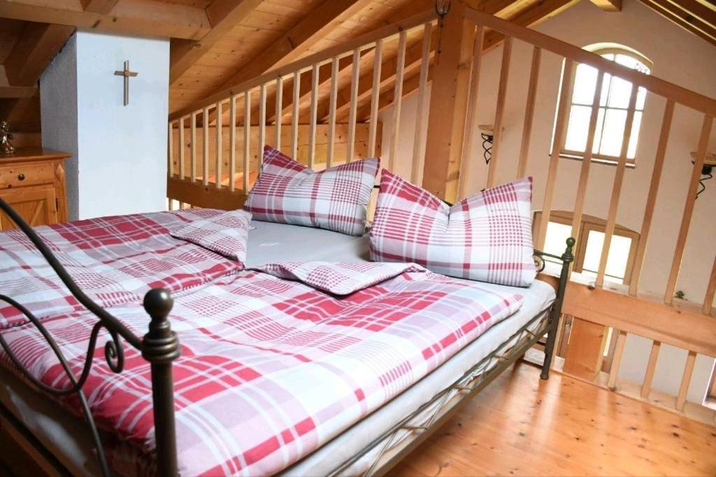Ferienwohnung Glueck Saaldorf-Surheim Buitenkant foto
